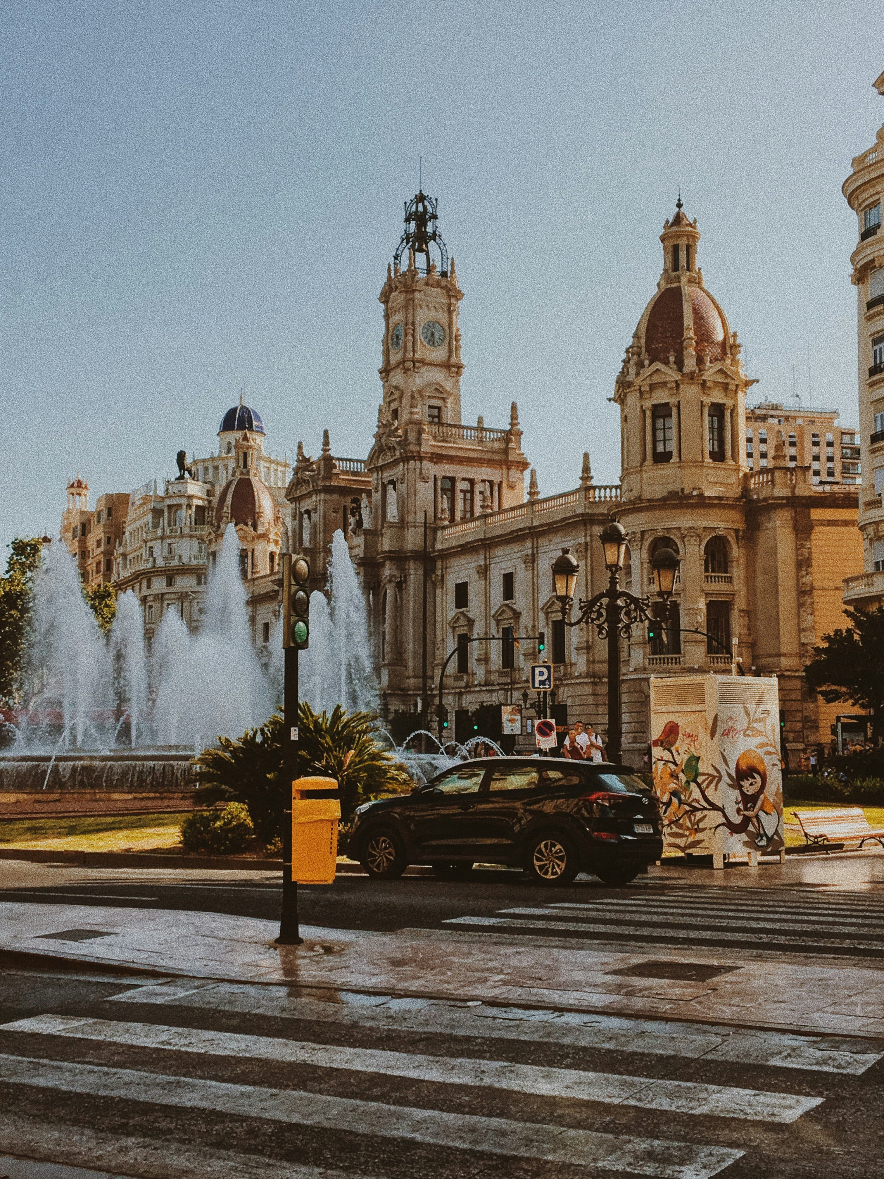 Valencia 2025 City & Coast Guide: Arts and Sciences, Old Town, Beaches, and a Perfect 2–4 Day Plan