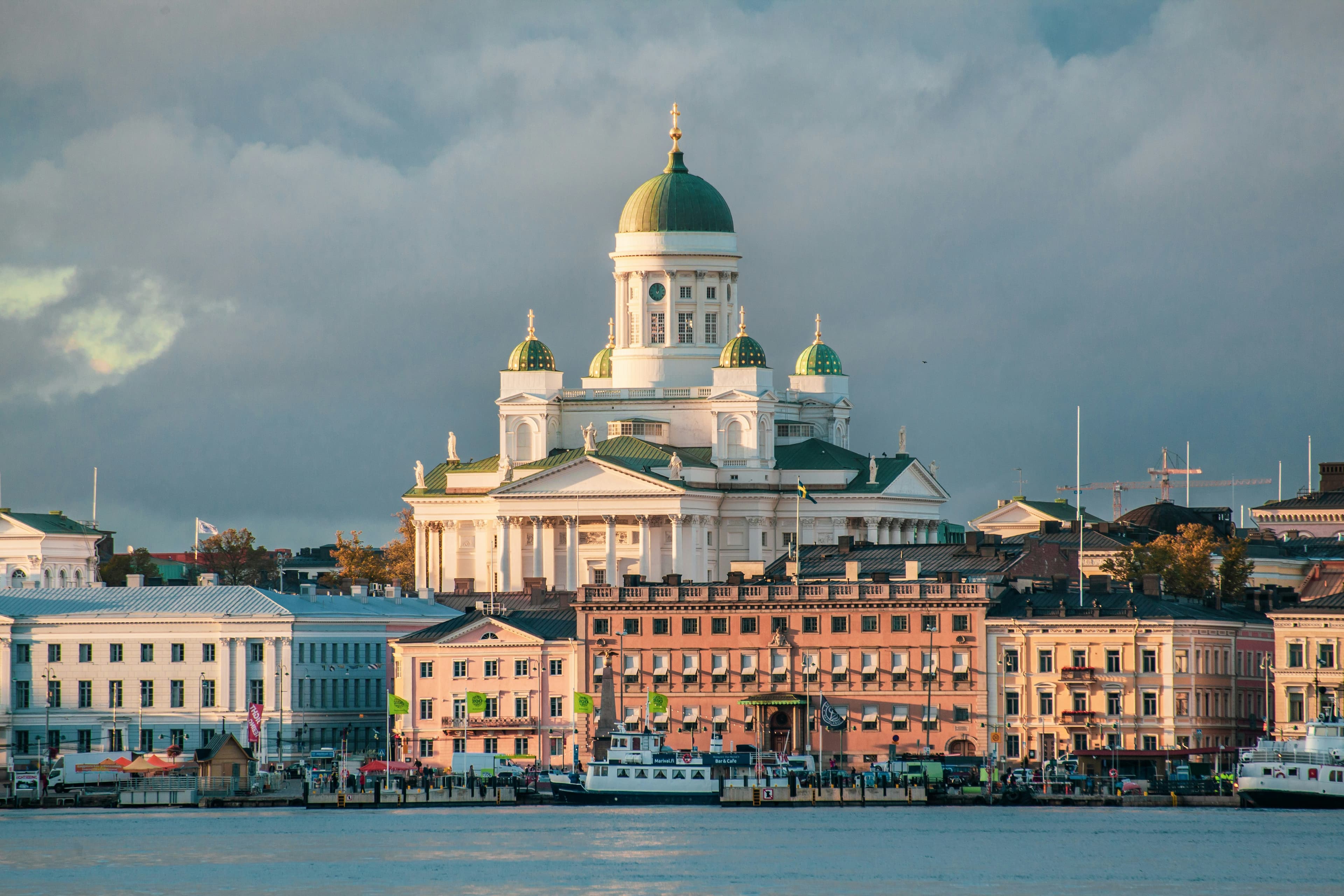 Helsinki 2025: Saunas, Design, and Sea Air — A Calm City Guide