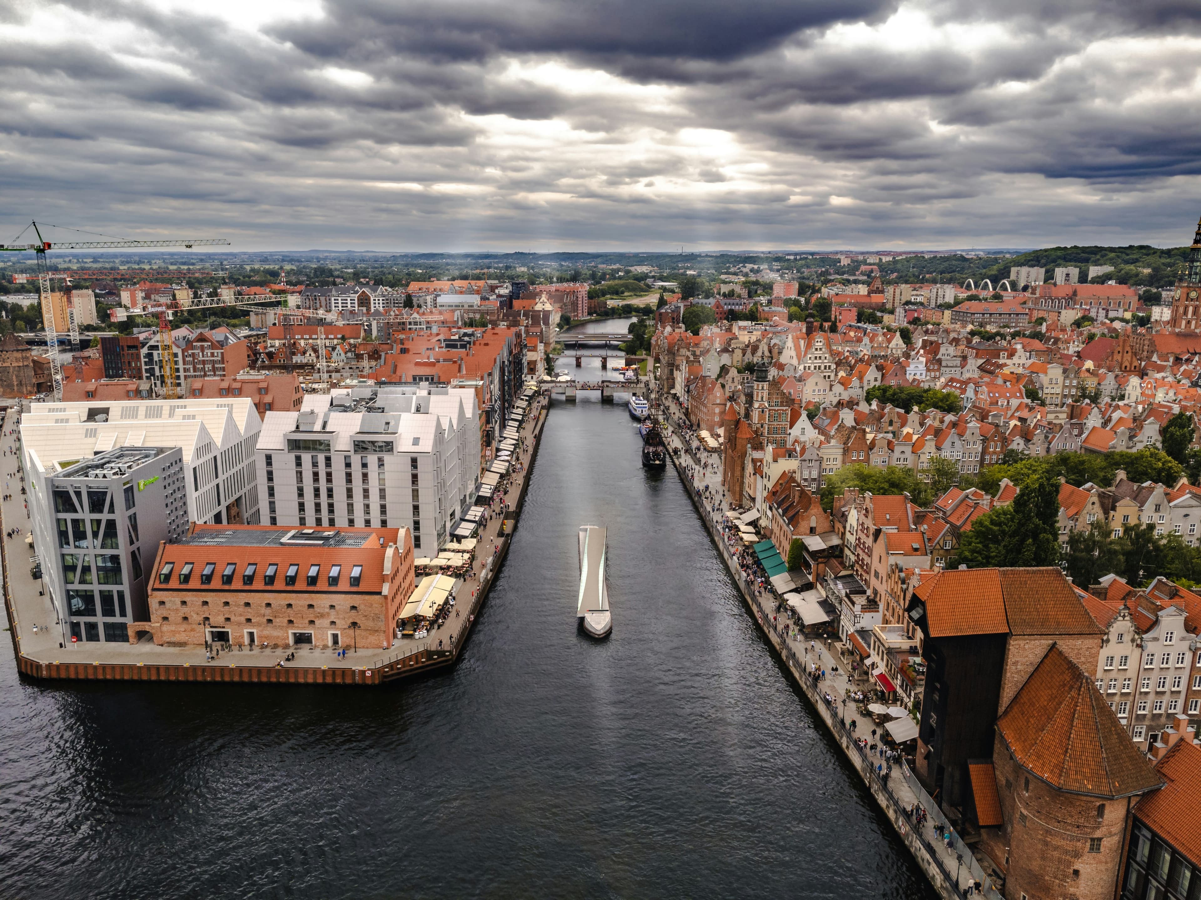 Gdańsk 2025: Baltic Bricks, Canals, and a Realistic 2–4 Day City Guide